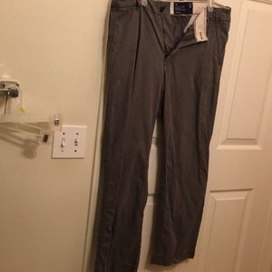 34x30 American Eagle Broken in, Gray khaki pants